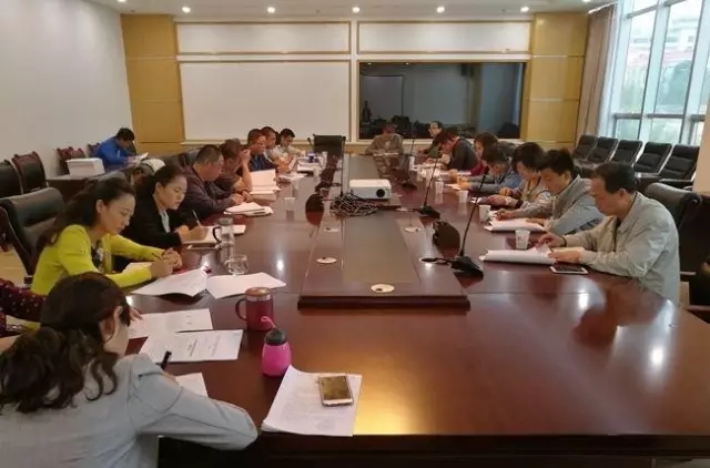 青海花久高速公路项目会议 青海花久高速公路项目会议
